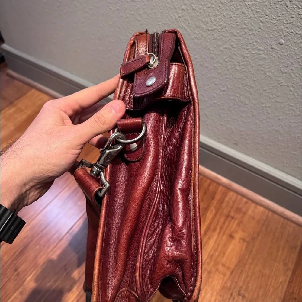 Ellington Brown Leather Briefcase